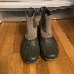 Grey sperry rain boots